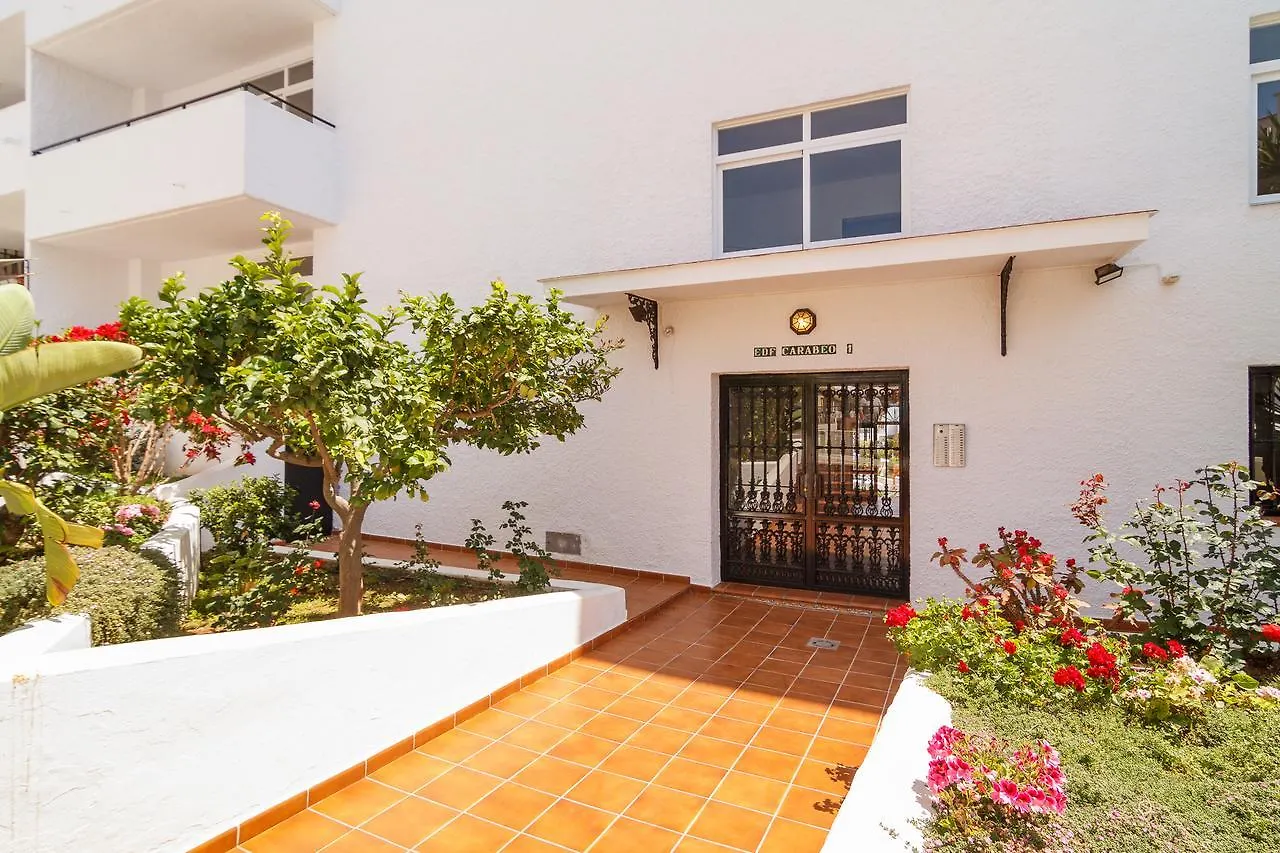 Carabeo 45 Studios Casasol نيرخا شقة